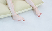 Stretch out my toes and masturbate Futaba 11