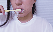Masturbation with toothbrush Nahoko 24
